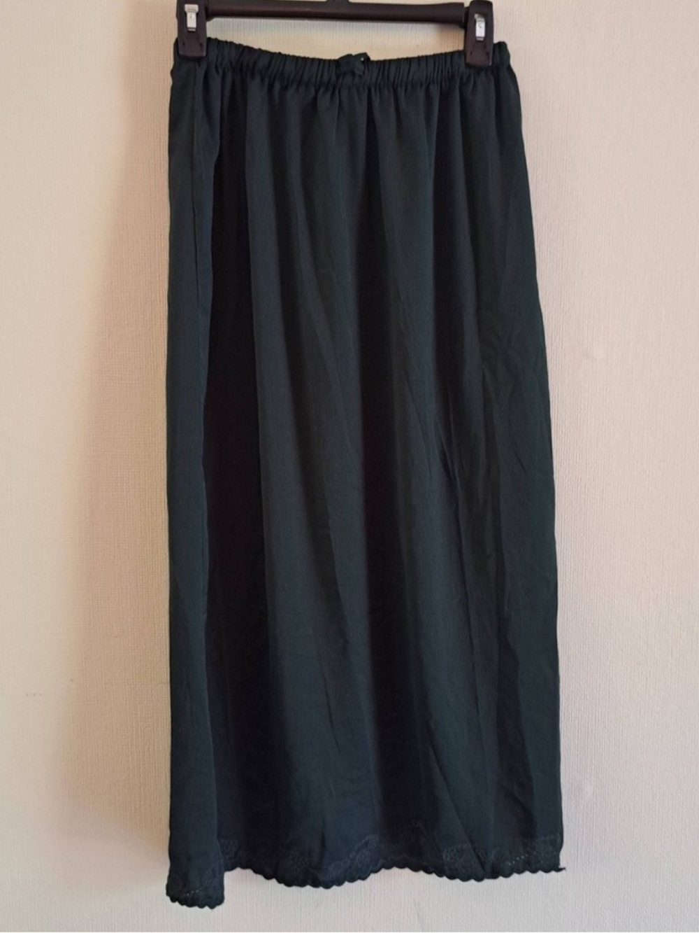 Universal Thread Maxi Skirt in Dark Green